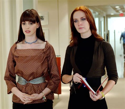 diavola veste prada|devil wears prada cast.